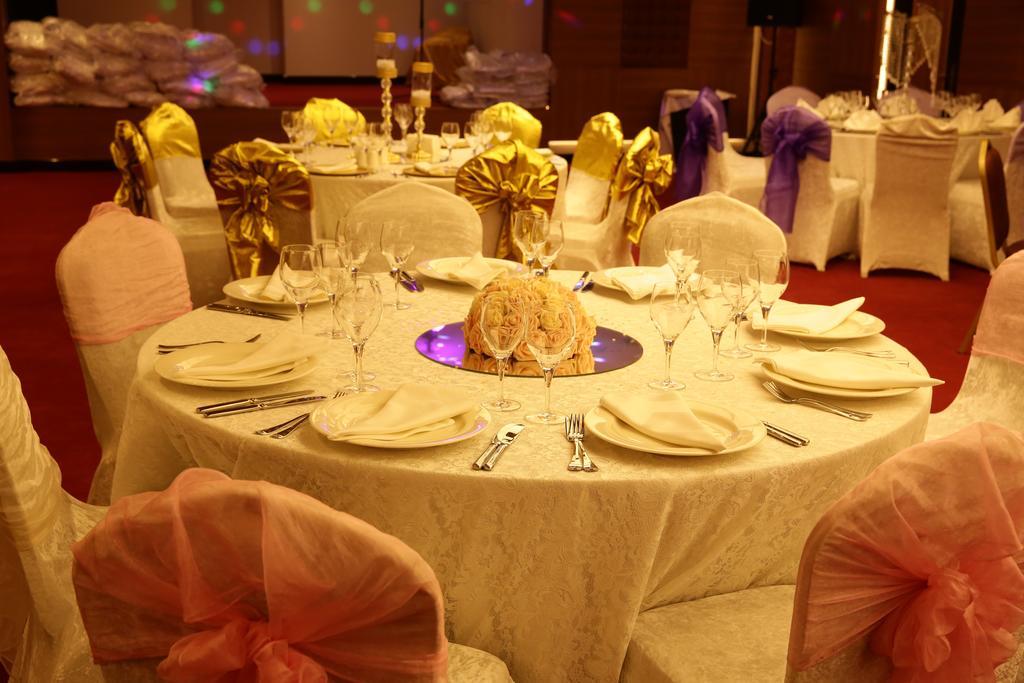 Atasehir Palace Hotel & Conference Κωνσταντινούπολη Εξωτερικό φωτογραφία