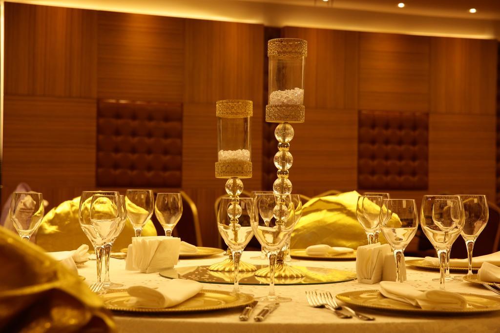 Atasehir Palace Hotel & Conference Κωνσταντινούπολη Εξωτερικό φωτογραφία