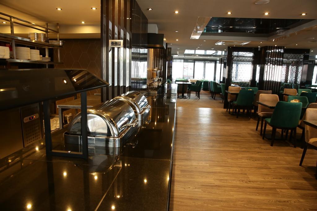 Atasehir Palace Hotel & Conference Κωνσταντινούπολη Εξωτερικό φωτογραφία