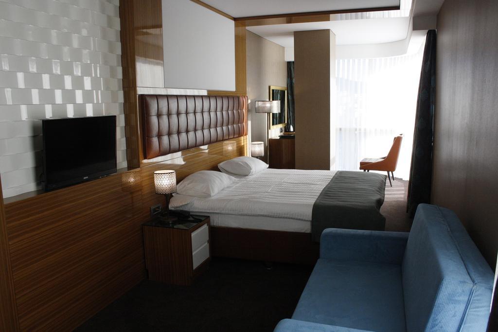 Atasehir Palace Hotel & Conference Κωνσταντινούπολη Εξωτερικό φωτογραφία